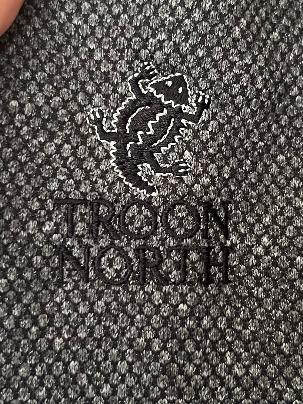 Under Armour Storm Golf Quarter Zip Pullover 2XL Gray Troon North Golf Club - Picture 3 of 4